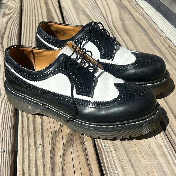 Vintage Dr. Martens 3989 Bex Derby Made in England - Picture 4 of 13